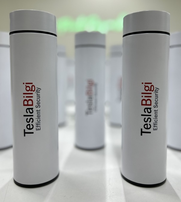 450 ML Isı Derecesi Gösteren Dijital Göstergeli Çelik Termos 428